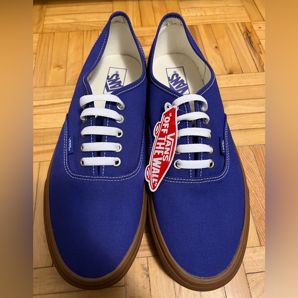 Vans Aunthentic Purple and Gum - Picture 2 of 6